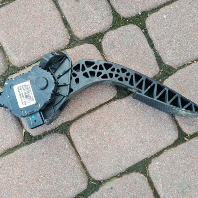 Pedał gazu EUROPA Opel Insignia B 84344895