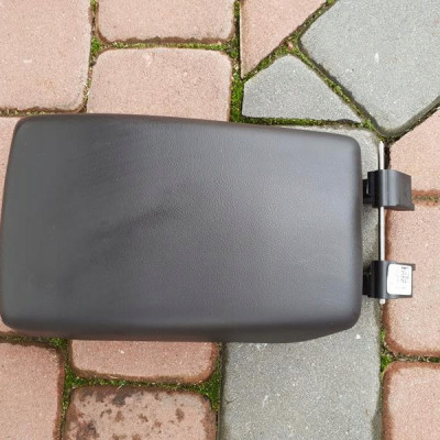 Podłokietnik skóra skórzany Opel Astra J 133728590