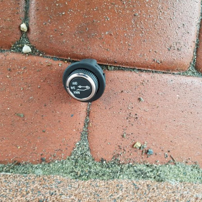 Otwieranie Klapy Opel Insignia Kombi 328409