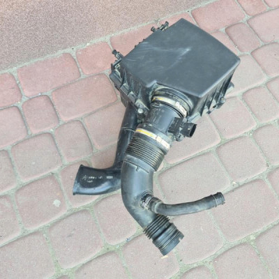 Filtr powietrza obudowa 1.6 MULTIJET Opel COMBO D FIAT DOBLO II 2