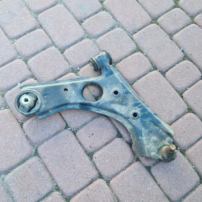 Wahacz przód przedni prawy Opel COMBO D FIAT DOBLO II 2