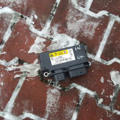 Moduł sterownik AIRBAG OPEL Insignia 13505596 TB