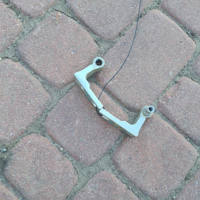 Zawias drzwi przód prawy zawiasy przednie Opel COMBO D FIAT DOBLO II 2