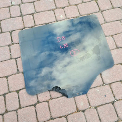 Szyba bok boczna przesuwna lewa COMBO D FIAT DOBLO II 2 2012r