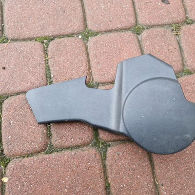 Plastik fotela obudowa osłona FIAT DOBLO II 2 213251004