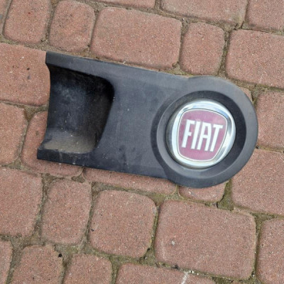 Listwa blenda drzwi tył klapy osłona FIAT DOBLO II 2 7355079410