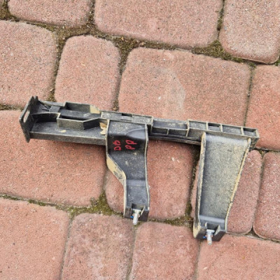 Prowadnica szyby uszczelki uchwyt prawy przód FIAT DOBLO II 2 51810881