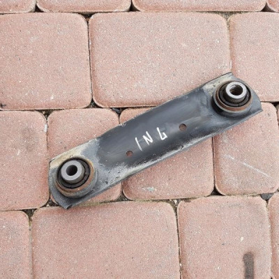 Wahacz zawieszenie tył tylny Opel Insignia