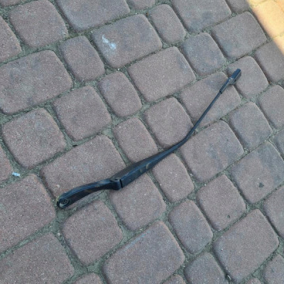 Ramie wycieraczki pióro lewe EUROPA FIAT DOBLO II 2 51868147