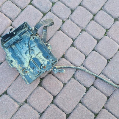 Podstawa akumulatora uchwyt FIAT DOBLO II 2 51827907