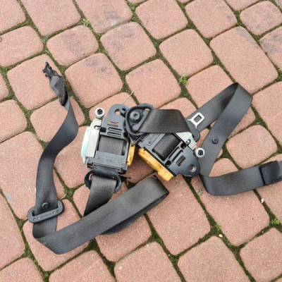 Pas bezpieczenstwa AIRBAG prawy Opel Insignia 12848367