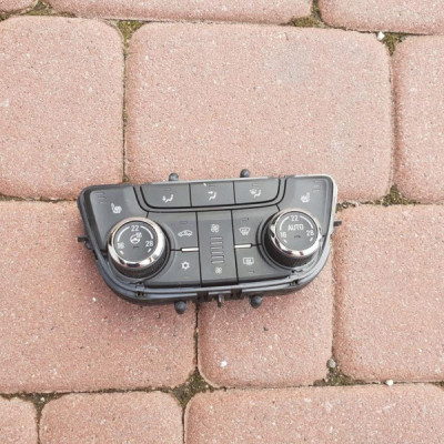 Panel klimatyzacji nawiewu Opel Mokka 39081560