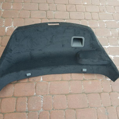 Tapicerka bagażnika Opel Insignia Hatchback