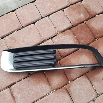 Kratka zderzaka przód lewa Opel Insignia 13238370