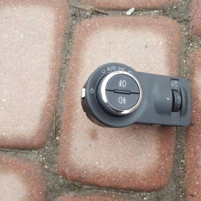 WŁĄCZNIK ŚWIATEŁ OPEL INSIGNIA 13268707