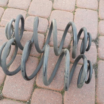 Sprężyna tył tylna Opel Astra J HB IV AADN