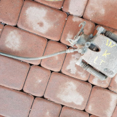 Zacisk tył lewy hamulec Opel Insignia 13340998