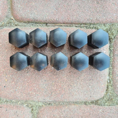 Dekielki zaślepki srub sruby Opel Insignia B