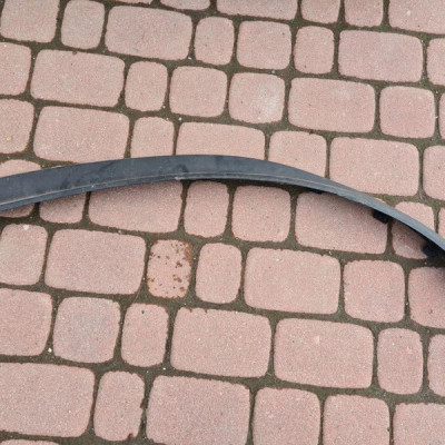 Spoiler zderzaka przód Opel Astra K V 39130504