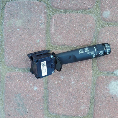 Przełącznik wycieraczek Opel Corsa E 95433818