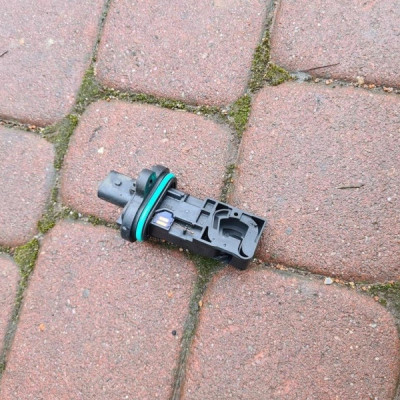 Przepływomierz Opel Astra J IV 13301682