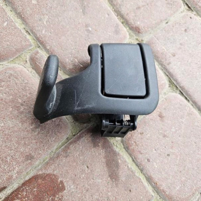 Zapięcie kanapy tylnej foteli fotel Renault Captur I