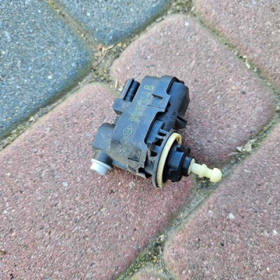 Silniczek sterownik lampy CLio V Renault Captur II 2 260564014R