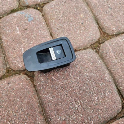 Przełącznik szyby chrom włacznik Renault Captur II 2 254019868R