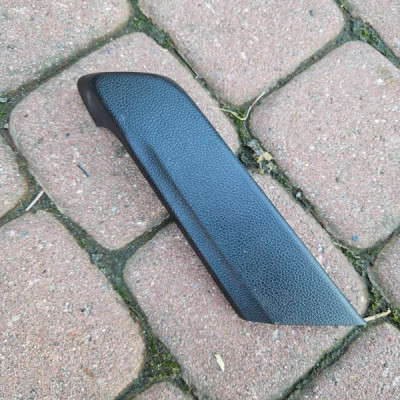 Rączka boczka plastik osłona obudowa Renault Captur II 2 806829942R