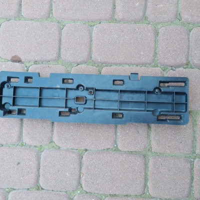 Ślizg mocowanie stopnia Vivaro B Trafic 769F40393R