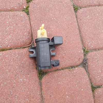 Czujnik podciśnienia Opel Astra J 4 IV 55573362