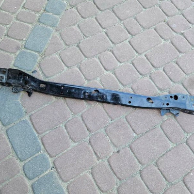 Belka wzmocnienie górne zamka Opel Insignia B