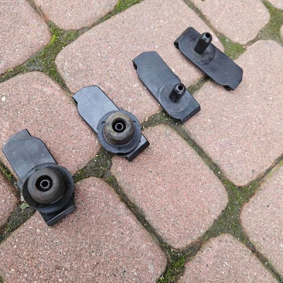 Uchwyt uchwyty mocowania chłodnic Opel Insignia B