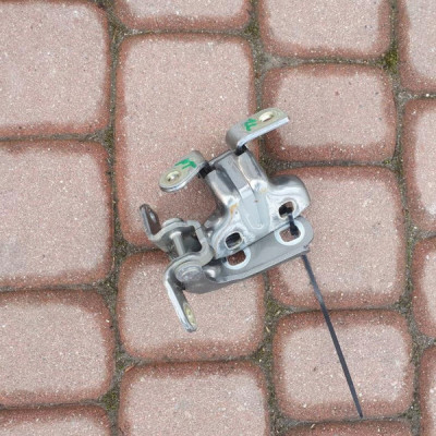 Zawiasy drzwi prawy tył komplet Opel Zafira C