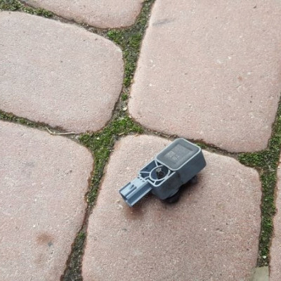 CZUJNIK SENSOR UDERZENIOWY OPEL INSIGNIA 13502340
