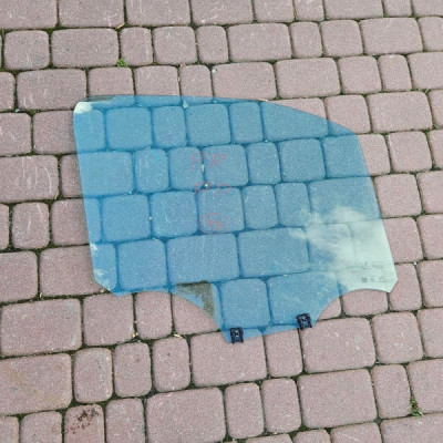 Szyba drzwi przód przednia prawa PROACE CITY Berlingo Rifter Combo E 2023r