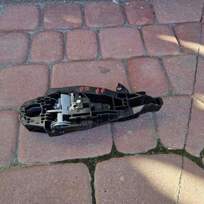 Podstawa klamki przód prawa PROACE CITY Berlingo Rifter Combo E 9802977180