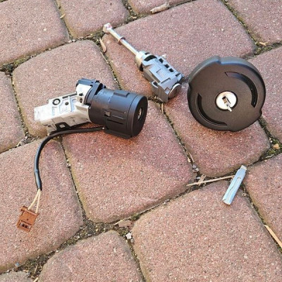 Stacyjka wkłądka zamek wlew PROACE CITY Berlingo Rifter Combo E 9663123380