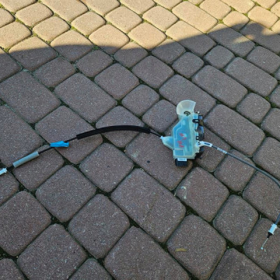 Zamek drzwi EU lewy przód PROACE CITY Berlingo Rifter Combo D PSA 163434