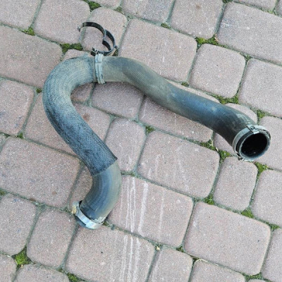 Rura intercoolera 1.5D PROACE CITY Berlingo Rifter Combo D 9820100780