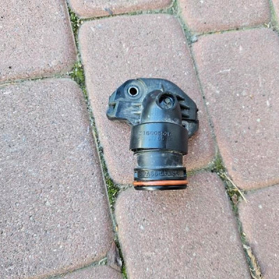 Kruciec kolanko turbiny PROACE CITY Berlingo Rifter Combo D Z16005526