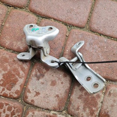 Zawias zawiasy drzwi przód przednich prawy TOYOTA CH-R CHR