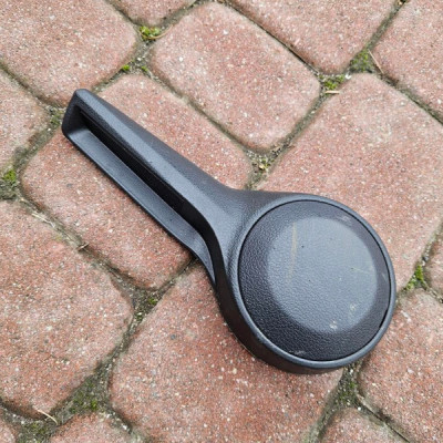 Plastik fotela kierowcy osłona rączka TOYOTA CH-R CHR 72526-F4010