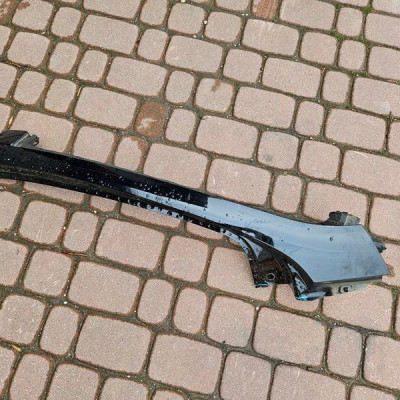 Słupek przód przedni prawy szyby cwiartka Opel Insignia B