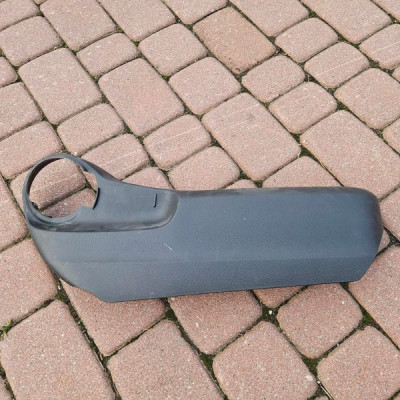 Plastik fotela pasażera osłona prawa TOYOTA CH-R CHR 71811-F4030