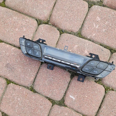 Panel klimatyzacji nawiewu ekran TOYOTA CH-R CHR 55900-F4030