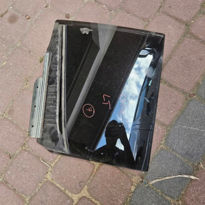 Szyba szybka tył tylna lewa drzwi 2017r TOYOTA C-HR CHR