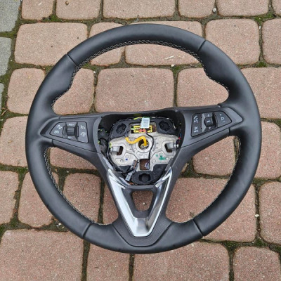 Kierownica skóra skórzana multifunkcja podgrzewana Astra K V A15