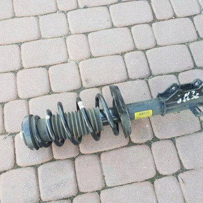 Amortyzator przód przedni 170KM Zafira C 13474025