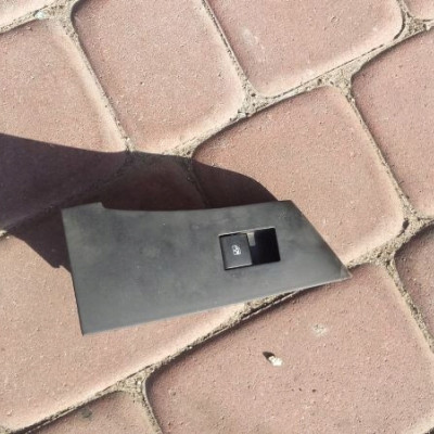 Przełacznik otwierania szyb przycisk Astra J IV 4